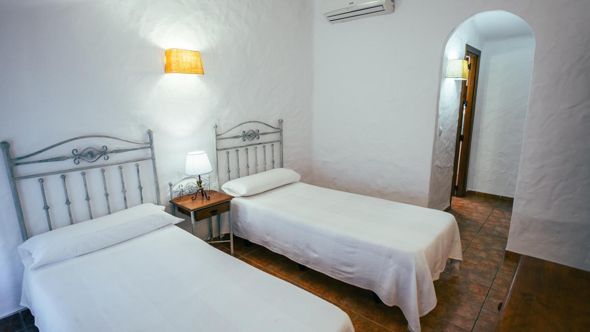 Villa Araucaria By Fontanilla Del Mar Holidays Rentals Cádiz Kültér fotó